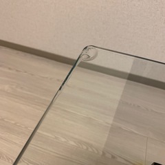 ガラステーブルの画像