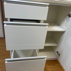 キッチンボード　食器棚　キッチン収納　幅80cm 棚高さ調整可の画像