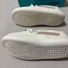 体幹ダイエットスニーカーの画像