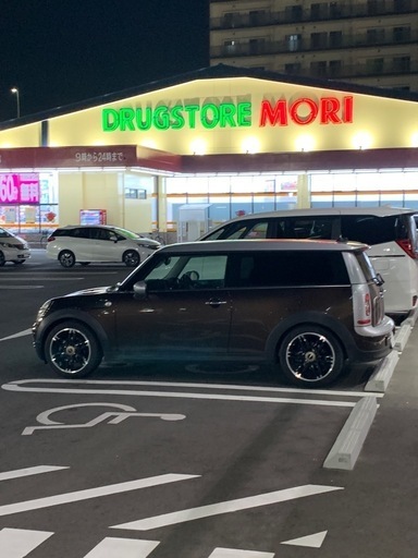 【宮城県仙台市】MINI クラブマン　6速MT ヒッチメンバー付 新品冬タイヤ付