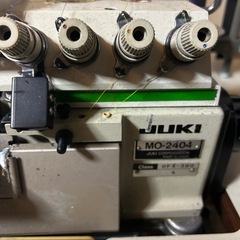 juki mo-2404 ロックミシン 100vの画像
