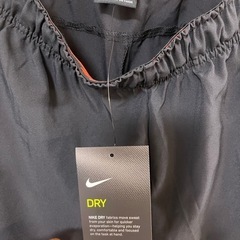 ナイキ Nike ショートパンツ ランニングパンツ ハーフパンツ　DRI-FIT サイズL 未使用品　の画像