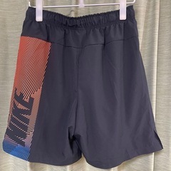 ナイキ Nike ショートパンツ ランニングパンツ ハーフパンツ　DRI-FIT サイズL 未使用品　の画像