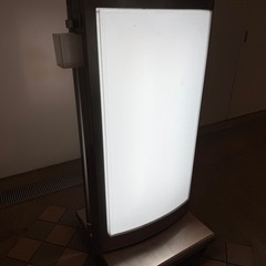 自社配送可能　キャスター付き電子看板の画像