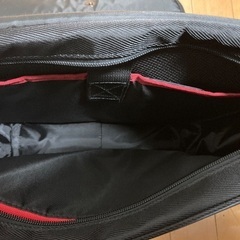 【格安】ほとんど未使用のSCENEのショルダーバッグ！の画像