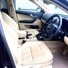 Audi A3 ブラック エンジン始動問題なしの画像