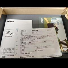 Nikon Z fc レンズキット 16-50mm f/3.5-6.3 新品同様の画像