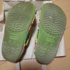 crocs ×レゴ コラボサンダルの画像