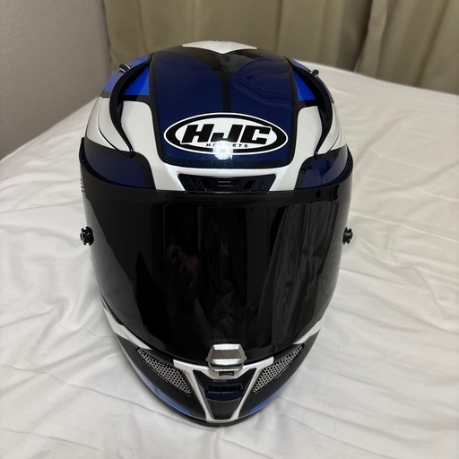 HJC RPHA11 美品！！ HJC RPHA11 Mサイズ 美品です！！ (原瑞穂) 摂津のその他の中古