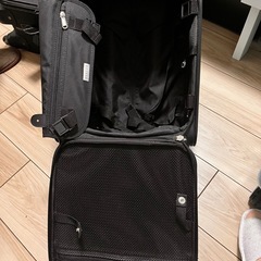 小型スーツケース（しょうがたスーツケース）の画像