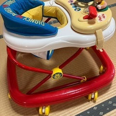 ミッキーマウス歩行器の画像