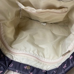 LeSportsac　レスポートサック　トートバッグ　リボンハート柄の画像