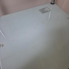 【お譲りします】ガラス製オフィス用机の画像