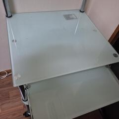 【お譲りします】ガラス製オフィス用机の画像