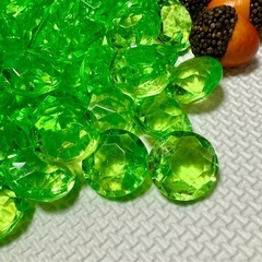 どんぐり ダイヤ おもちゃ イミテーションの画像
