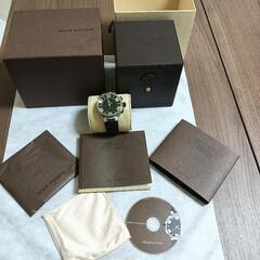 非常に美品51万。LOUIS VUITTON　タンブール　インブラック　多機能搭載　腕時計　の画像