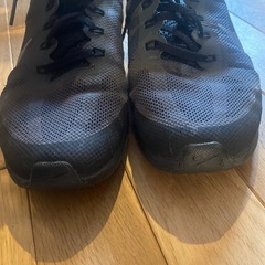Nike MAX DYNASTY2 スニーカー 27 cm 黒の画像