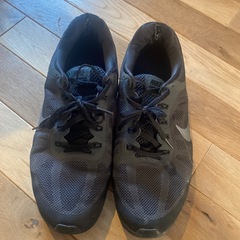 Nike MAX DYNASTY2 スニーカー 27 cm 黒の画像
