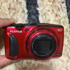取引中無料FUJIFILMデジカメの画像