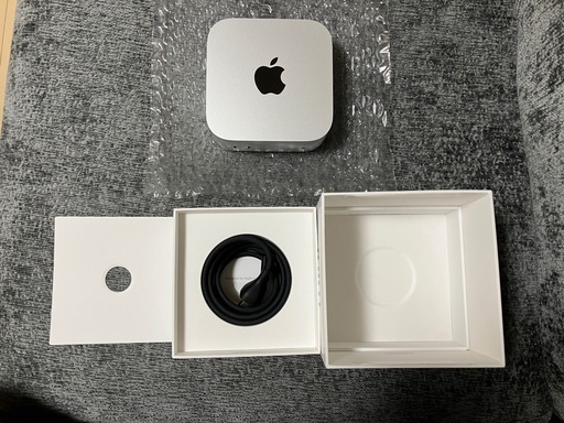 Apple Mac mini M4 2024年モデル MU9D3J/A シルバー Amazon.com: Apple 2024 Mac mini Desktop Computer with M4