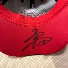 五郎丸選手サイン入り　ラグビー　キャップ　REDS の画像