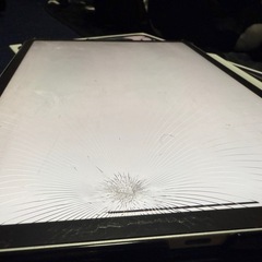 iPadPro 11インチ 2018年モデル画面割れそれ以外良好の画像
