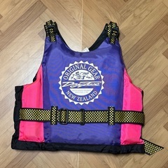 大人用 ライフジャケット Mサイズ
の画像