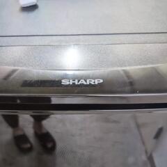 シャープ小型冷蔵庫の画像