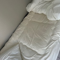 布団の下にひいてる土台もつけますの画像
