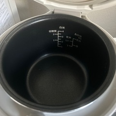 炊飯器
の画像