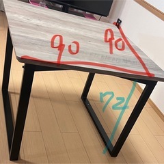 テーブル、椅子の画像
