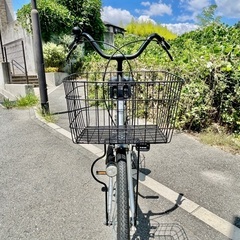 26インチ シティサイクル 前面バスケット付きの画像