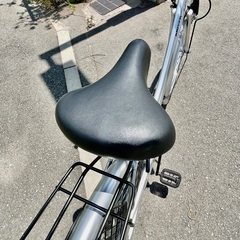 26インチ シティサイクル 前面バスケット付きの画像