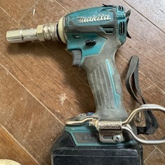 makita インパクト　td172
の画像