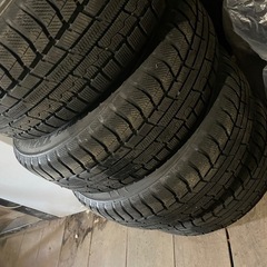 スタッドレスタイヤホイール付き　215/60R16の画像