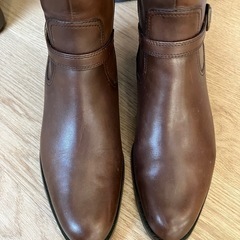 piedi nudi本革ブーツ　24.5の画像