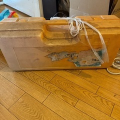 フロアジャッキ／2トン／タイヤ交換／修理の画像