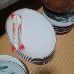食器の画像
