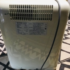 台風時期有効の除湿、衣類乾燥器お譲りします　もう少し値下げの画像