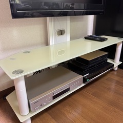 37型テレビ　テレビ台付きの画像