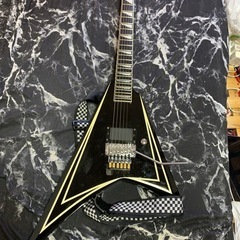 Gibson/Edward ギター　バラ売りも受け付けていますの画像