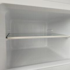 2022年式130㍑2ﾄﾞｱ冷蔵庫【配達可能】の画像