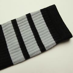 (3965) SkaterSocks (スケーターソックス) ロングソックス 靴下 男女兼用 ソックス チューブソックス Knee high Black tube socks with Grey stripes style 1 (22インチ) スケボー SK8 SKATEの画像