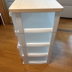 衣装ケース　の画像
