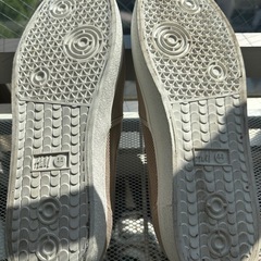 H&M メッシュスリッポンスニーカーの画像