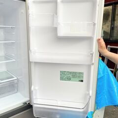 HITACHI 日立 大型冷凍冷蔵庫 自動製氷機能付き 315L R-V32RVの画像