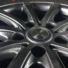 バリ山溝 225/65R17 アルミホイール付スタッドレスタイヤ 4本セットの画像