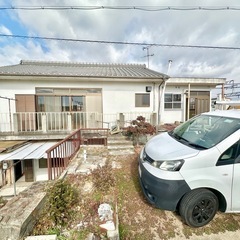 三木市末広　駐車場付き戸建4.8万円（1階倉庫利用の場合5.5万円）
