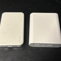 【三軒茶屋で引き渡しcheero モバイルバッテリー2個セット（13400mAh / 4400mAh）使用少・通電確認済み
の画像