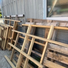 木製パレット　1m×2m  1.25m×2.5m解体して焚き火などの薪にの画像